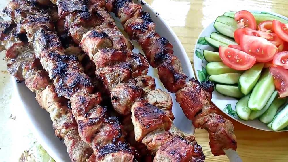 Как приготовить вкуснейший шашлык на Новый год? Как приготовить вкуснейший шашлык на Новый год?