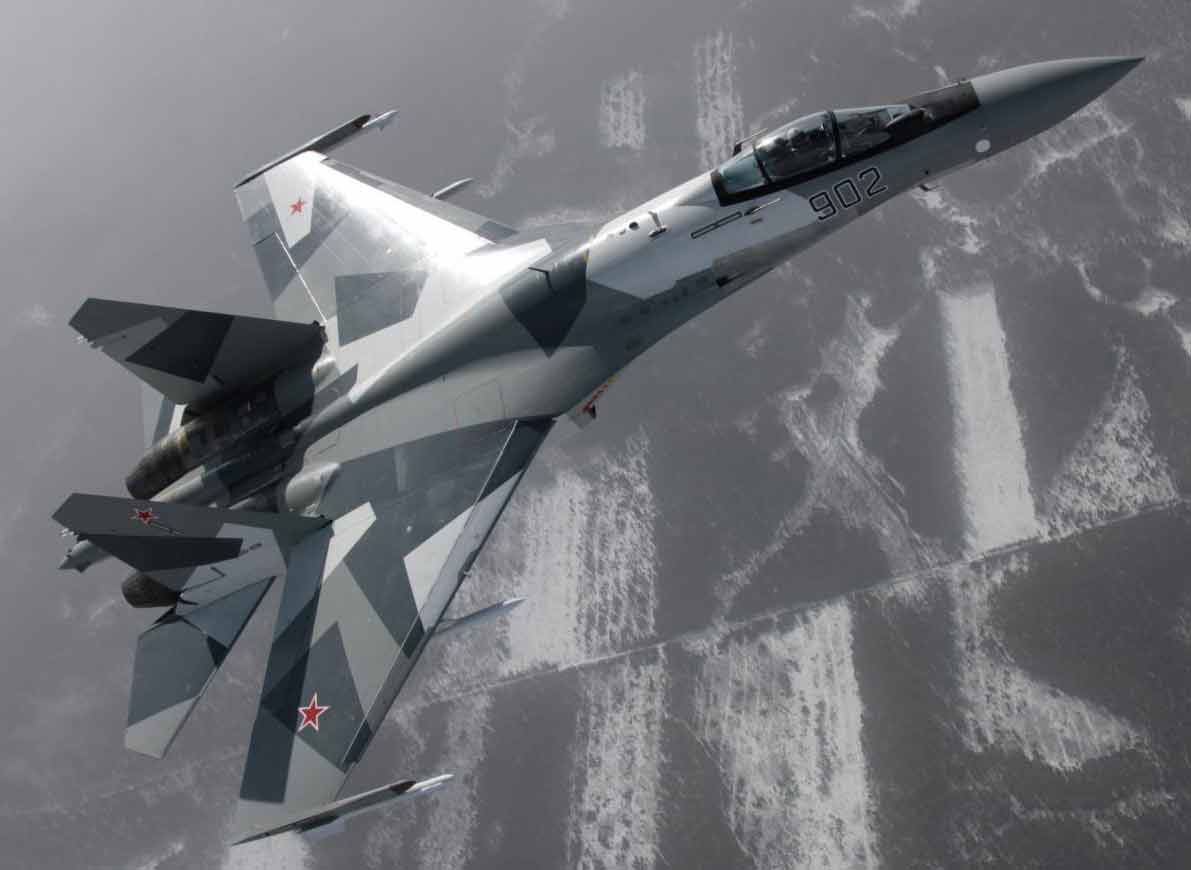 истребитель Су-35 вид сверху истребитель Су-35 вид сверху