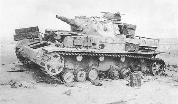 PzKpfw IV подбитый немецкий танк PzKpfw IV подбитый немецкий танк